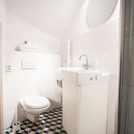 Апартаменты Tiny Tower 6m2 With Private Bathroom In The Hall Сопот